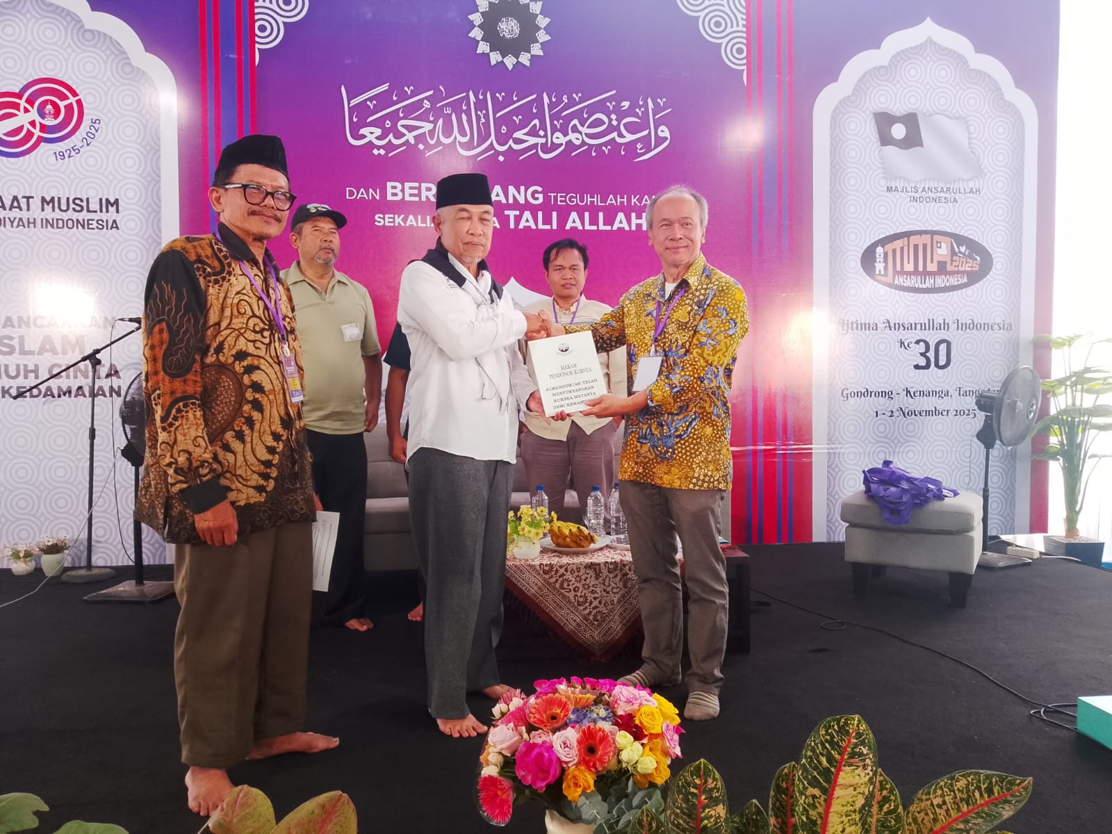 Deklarasi Donor Darah yang dilakukan Jemaat Ahmadiyah Indonesia di Kota Tangerang.(ist).