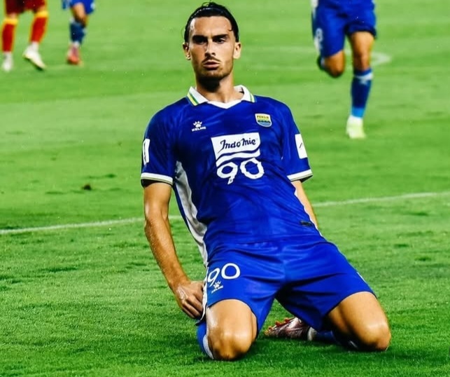 Bomber Persib Andrew Jung. Foto : Ist