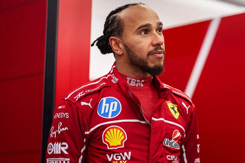 Pembalap Ferrari Lewsis Hamilton. Foto : Ist