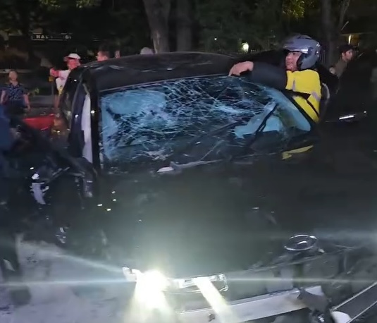 Mobil yang terlibat kecelakaan di Tanjung Priok. Foto : Ist
