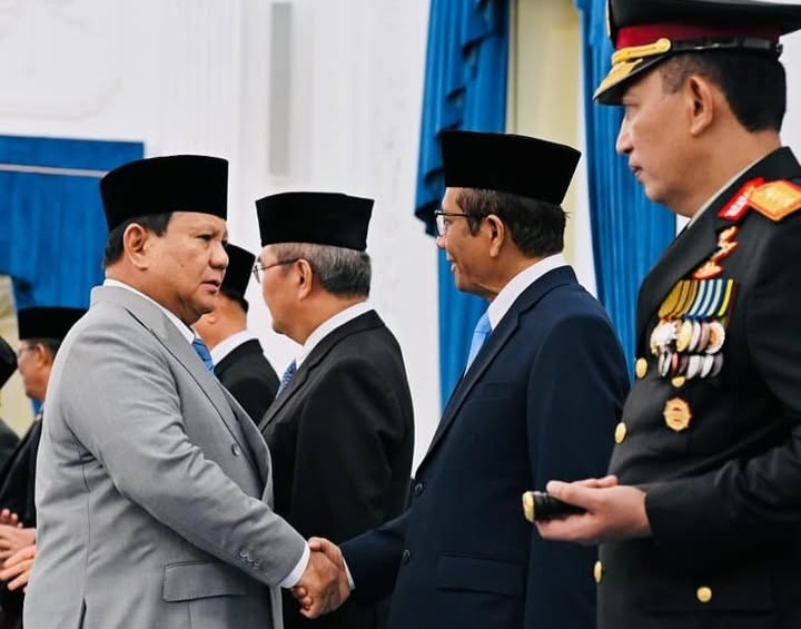 Presiden Prabowo pada pelantikan Komisi Percepatan Reformasi Kepolisian Negara Republik Indonesia (Polri). Foto : Ist