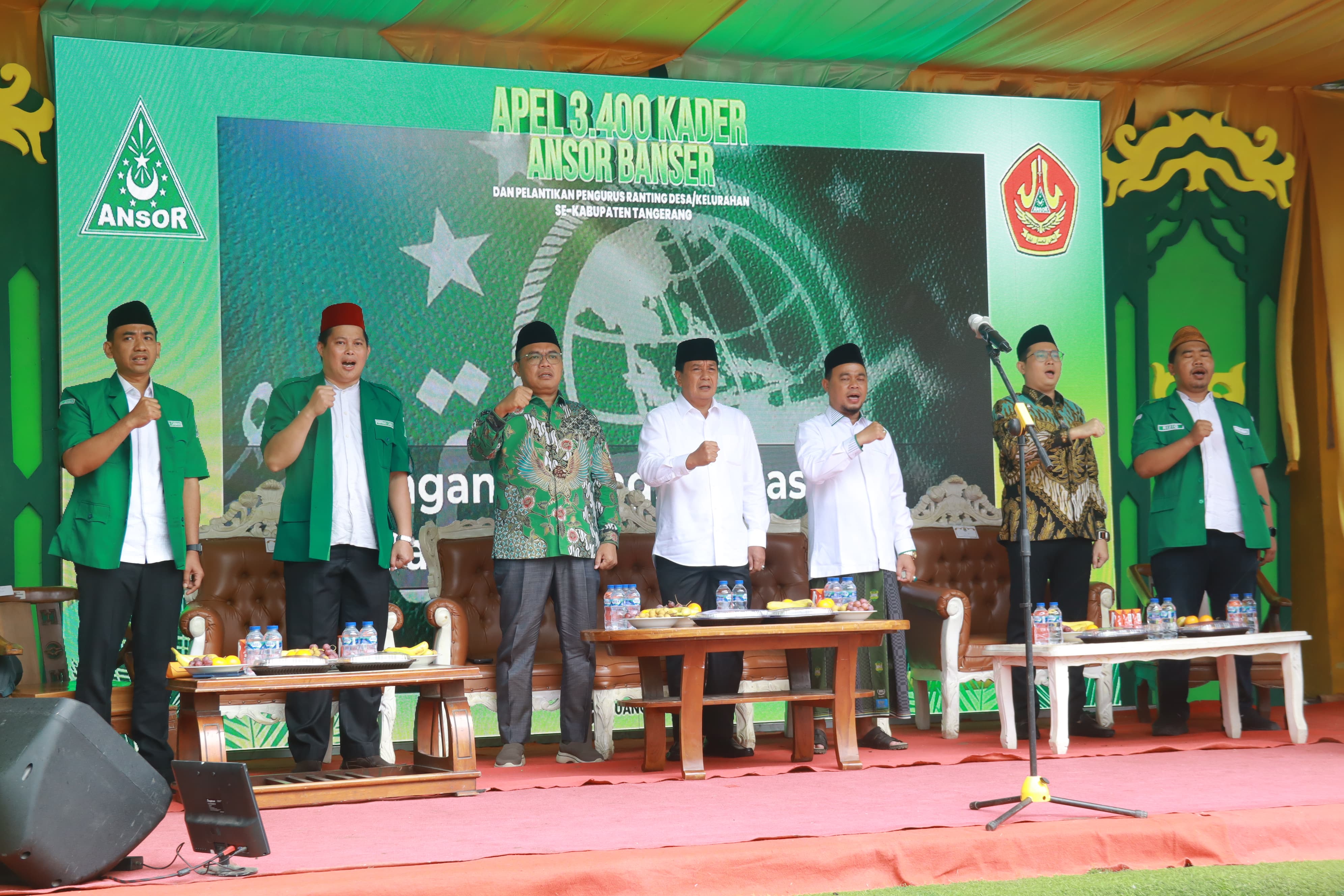 Bupati Tangerang, Maesyal Rasyid saat menghadiri Apel Kader Ansor–Banser dan Pelantikan Pengurus Ranting/Desa dan Kelurahan yang digelar PC GP Ansor Kabupaten Tangerang, Sabtu (27/12).