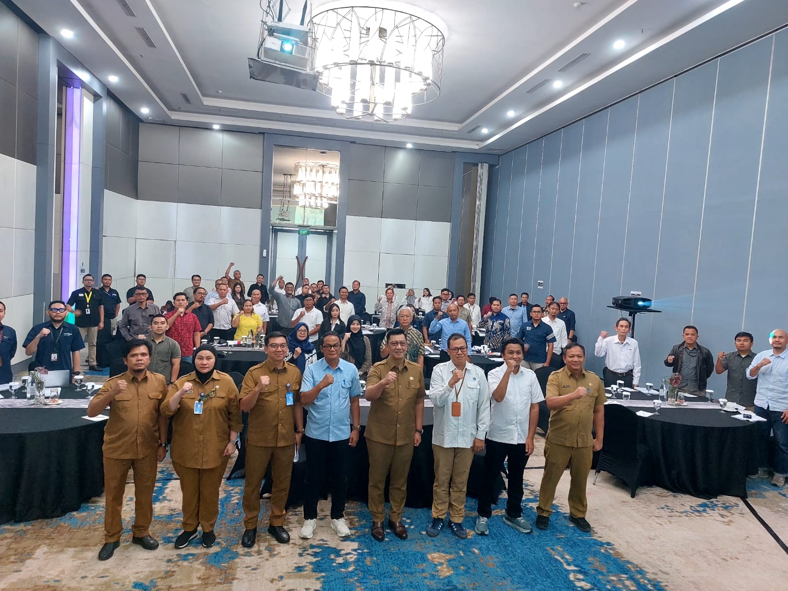 Pemkot Tangsel menggelar sosialisasi Kepmen LH soal pengelolaan sampah berbasis kawasan, Senin (29/12). Foto : Rahman/TP