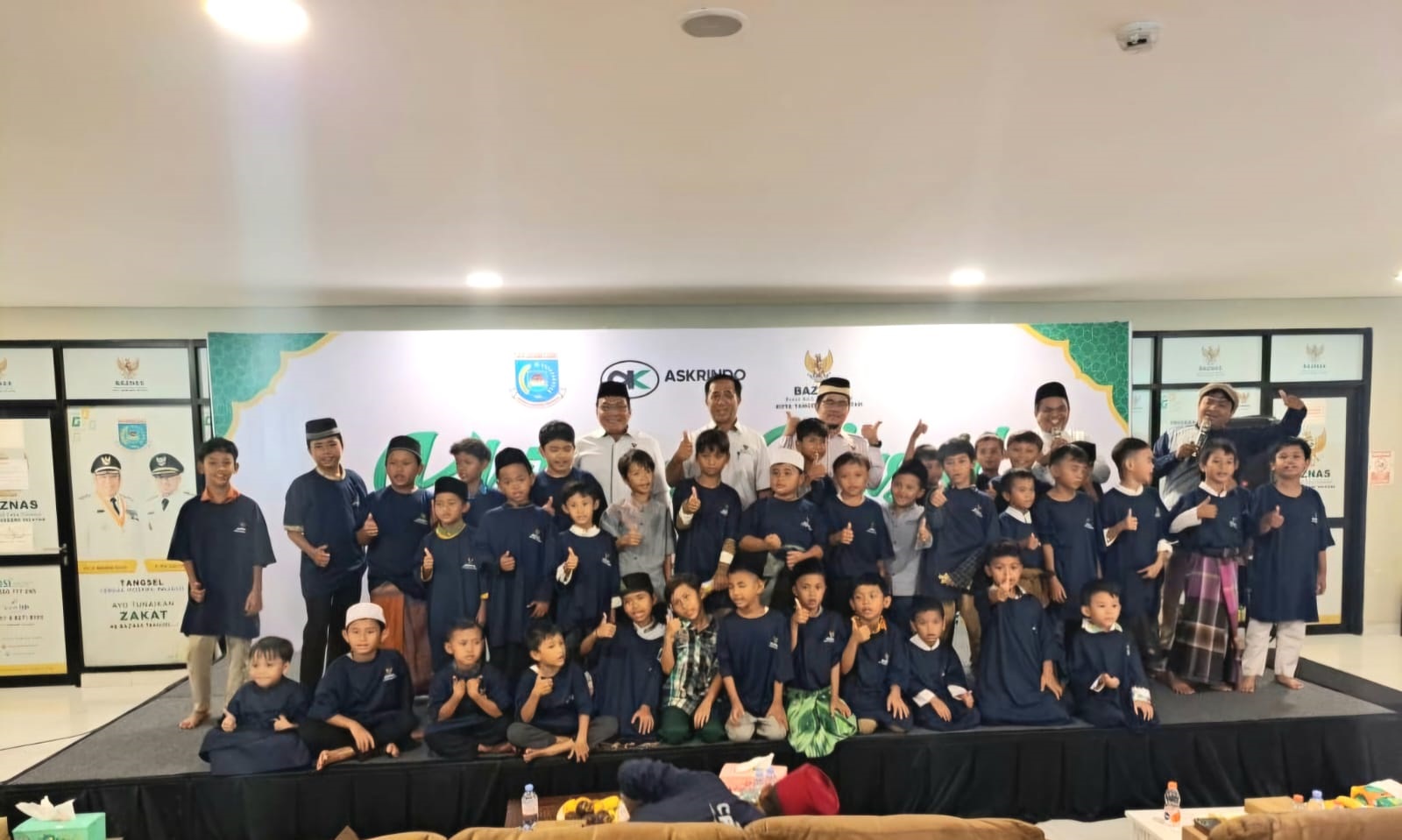 SUNAT. Baznas Tangsel menggelar Khitanan massal tang diikuti oleh ratusan anak di Islamic Center.