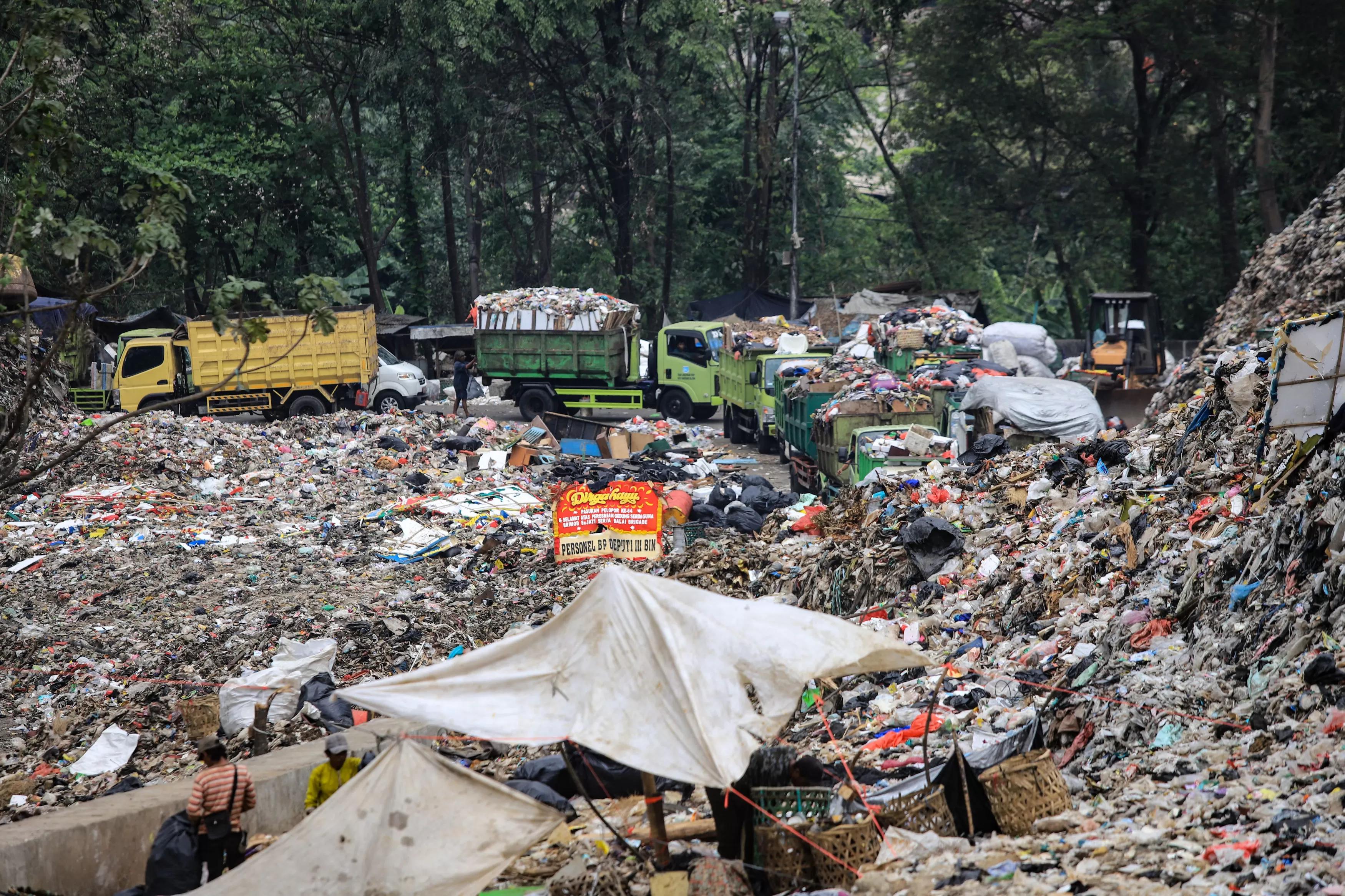 Pemkot Tangsel akan Nebraskan lahan penanganan sampah di TPA Cipeucang.