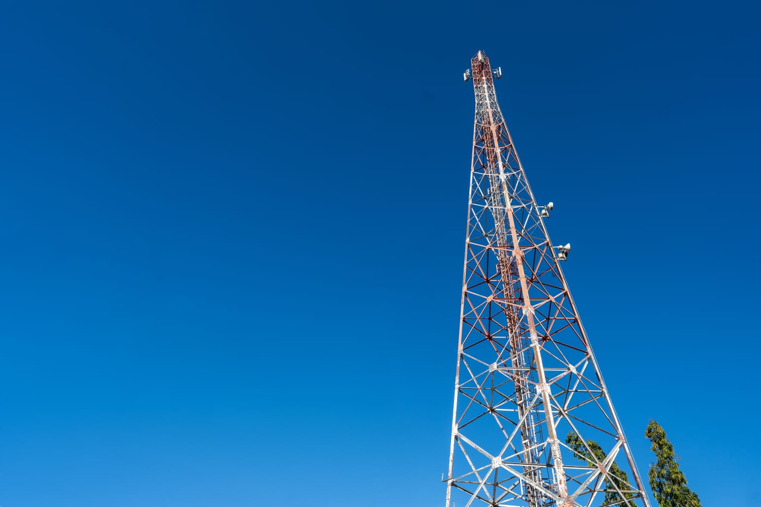 BTS Indosat Ooredoo Hutchison (Indosat atau IOH).(Istimewa)