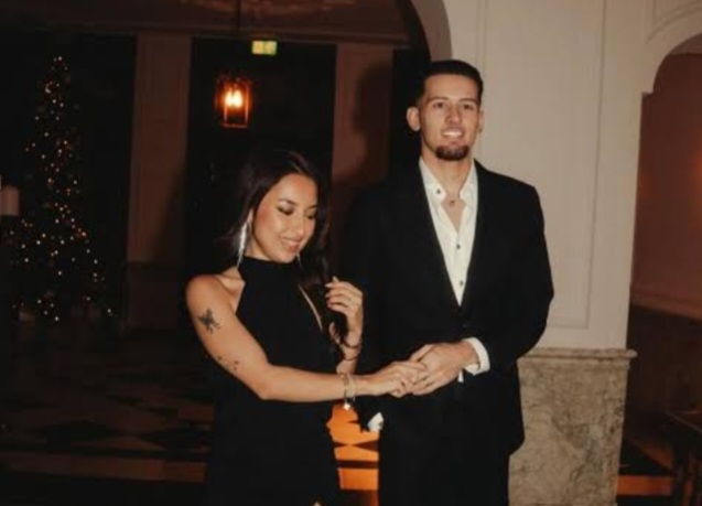 Pemain Timnas Justin Hubner segera naik pelaminan mempersunting sang kekasih Jennifer Coppen. Foto: Ist