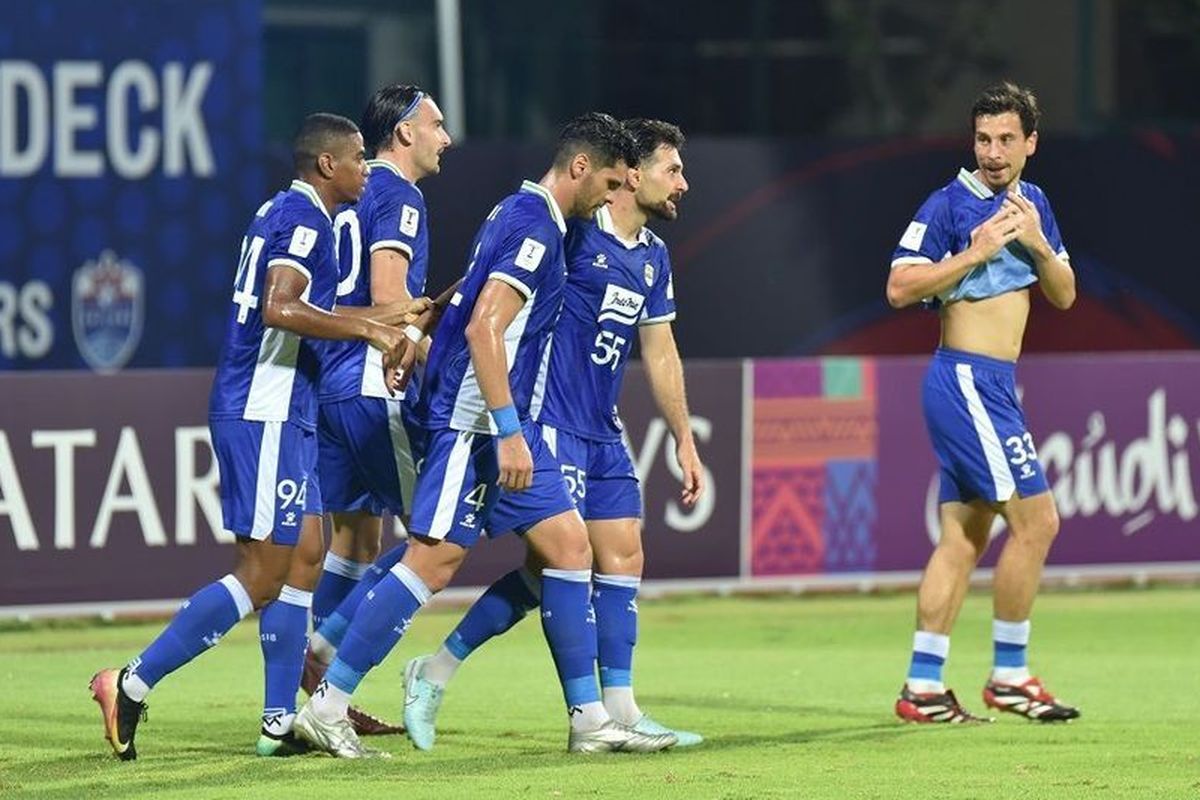 Selebrasi skuad Persib usai menang 1-0 dari Bangkok United. Foto : Ist