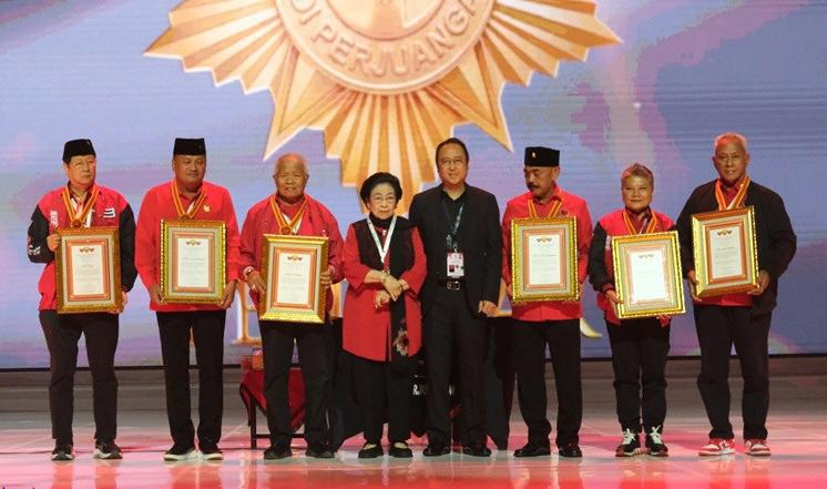 APRESIASI. Dewan Pimpinan Cabang (DPC) PDI Perjuangan Kota Tangerang Selatan (Tangsel) memberikan apresiasi tinggi atas gerak cepat Ketua DPP PDI Perjuangan Bidang Kesehatan, Ribka Tjiptaning.