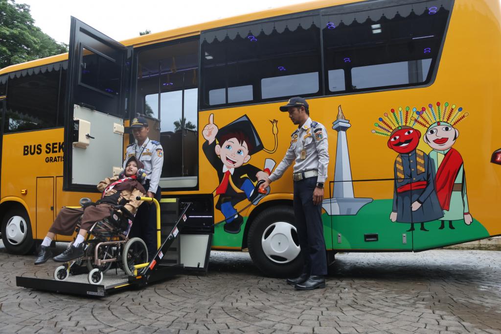 Bus sekolah khusus Disabilitas. Foto : Ist