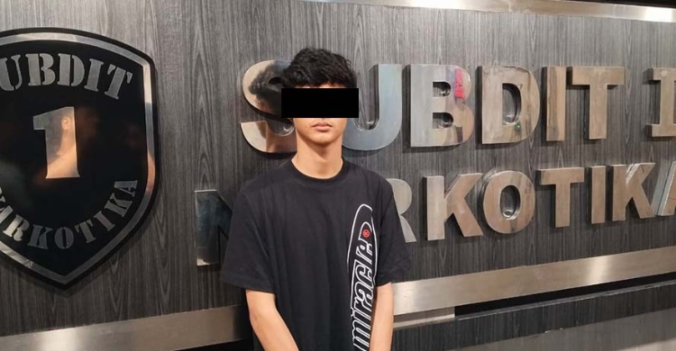 R diduga jadi operator clandestine lab narkotika jenis tembakau sintetis. Foto : Ist