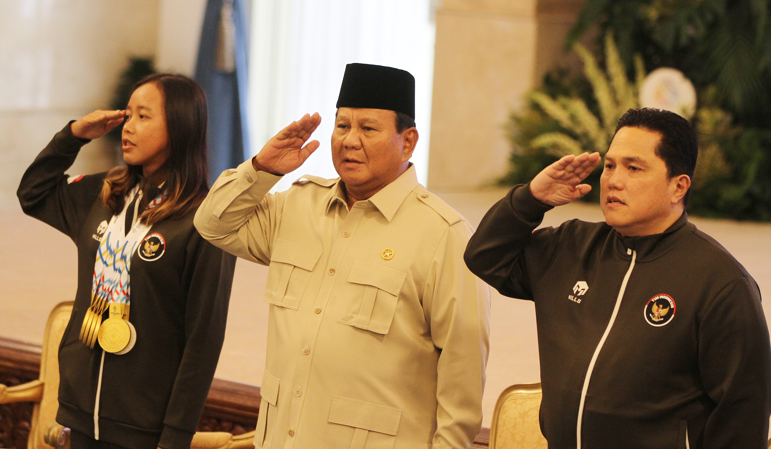 Presiden Prabowo pada penyerahan bonus kepada peraih medali Sea Games 2025 di Istana Negara, Kamis (8/1/26). Foto : Ist