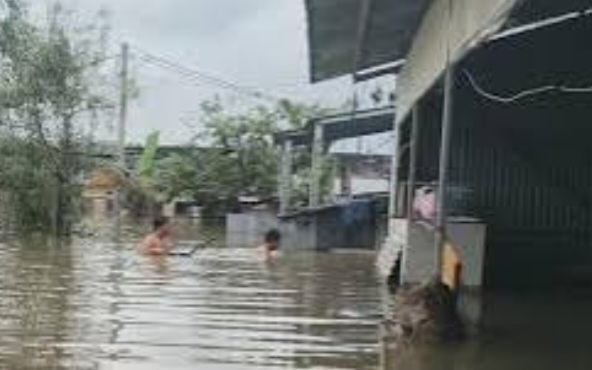 Perumahan Taman Cikande terdampak banjir. Foto : Ist