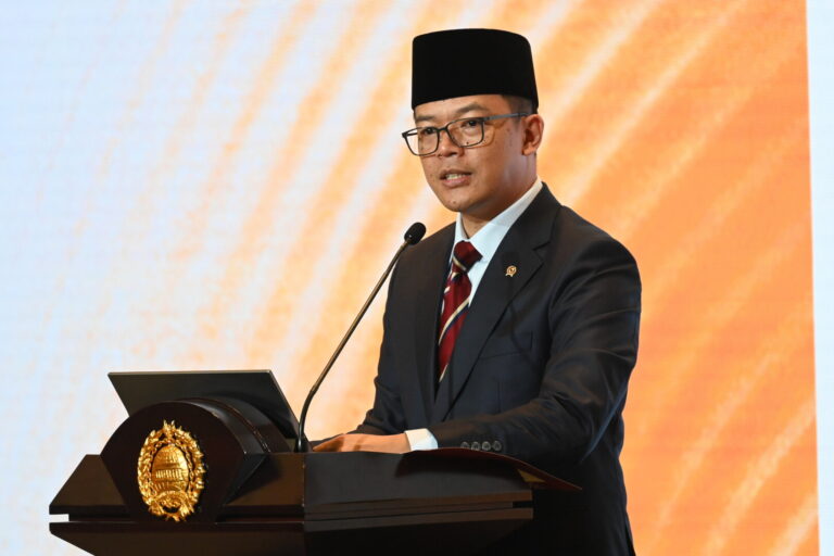 Menlu Sugiono. Foto : Ist