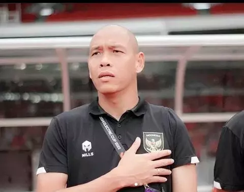 Nova Arianto resmi menjadi asisten pelatih John Herdman. Foto : Ist