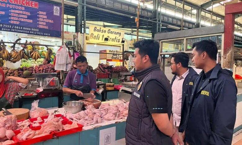 Satuan Tugas (Satgas) Saber Pangan Polres Tangerang Selatan (Tangsel terus mengintensifkan pengawasan terhadap ketersediaan dan harga Bahan Pokok Penting (Bapokting) di Serpong.