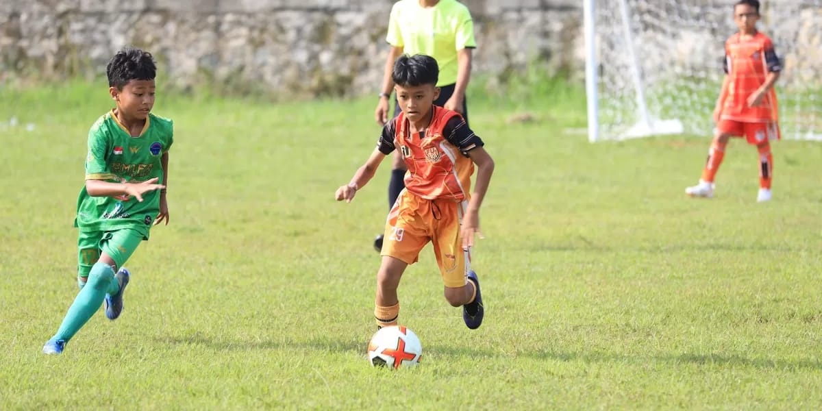 SEPAKBOLA. Liga pelajar tingkat SD/MI siap bergulir pada April 2026 mendatang.