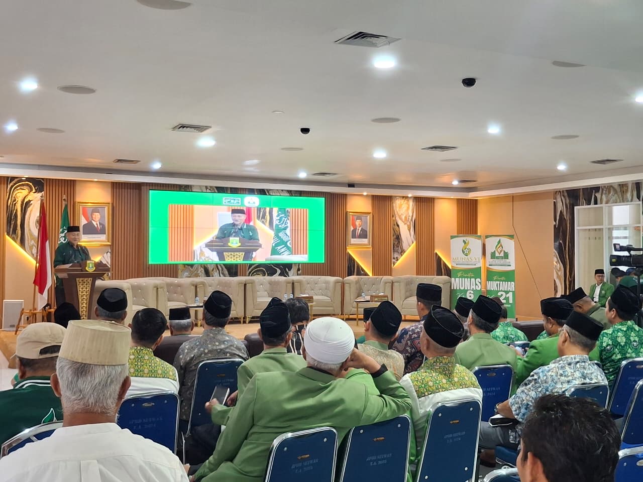 Pengurus Besar Mathla’ul Anwar (PB MA) Provinsi Banten menggelar Silaturahmi dan Sarasehan di Gedung Serba Guna DPRD Banten, Rabu (11/02/2026), sebagai langkah strategis menjelang pelaksanaan Muktamar XXI yang dijadwalkan pada April mendatang di Kota Serang.(Istimewa)
