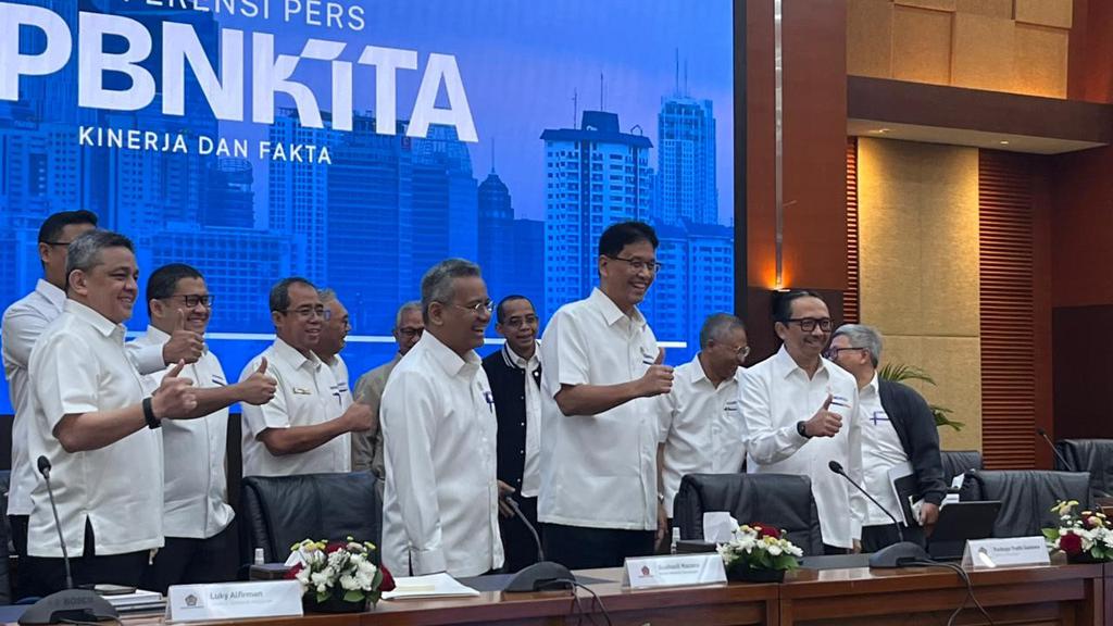 Menkeu Purbaya dan jajarannya saat konferensi pers APBN. Foto : Ist
