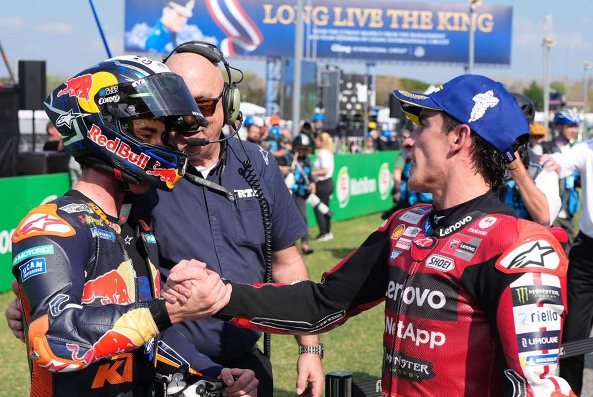 Pedro Acosta (kiri) dan Marc Marquez (kanan). Foto : Ist