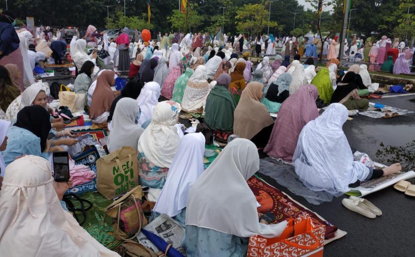 Ilustrasi sholat ied.  Foto : Ist