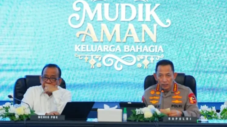 Menteri Koordinator Bidang Pembangunan Manusia dan Kebudayaan (Menko PMK) Pratikno (kiri), Kapolri Listyo Sigit Prabowo (kanan) di Auditorium Mutiara, Sekolah Tinggi Ilmu Kepolisian, Jakarta, Senin, 2 Maret 2026. Foto : Ist