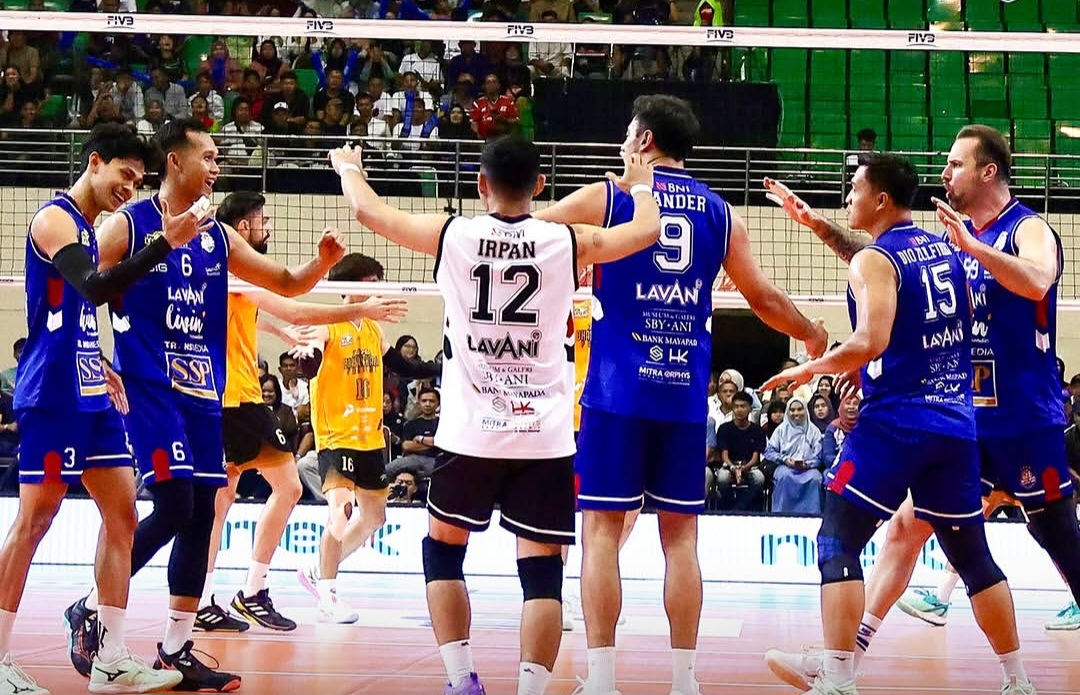 Selebrasi Tim Jakarta Lavani usai menang 3-1 dari Bhayangkara Presisi. Foto : IG