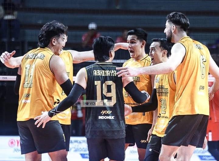 Selebrasi Tim Jakarta Bhayangkara Presisi usai menang 3-0 dari Garuda Jaya. Foto : Ist