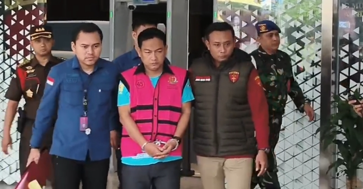 Ketua Ketua Ombudsman RI, Hery Susanto ditangkap Kejagung. Foto : Ist