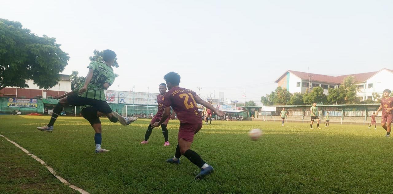 Banyak peluang didapat Justice Law Soccer pada laga, Senin (20/04/2026). (tangselpos.id).