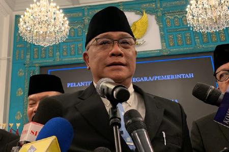 Menteri Lingkungan Hidup, Jumhur Hidayat. Foto : Ist