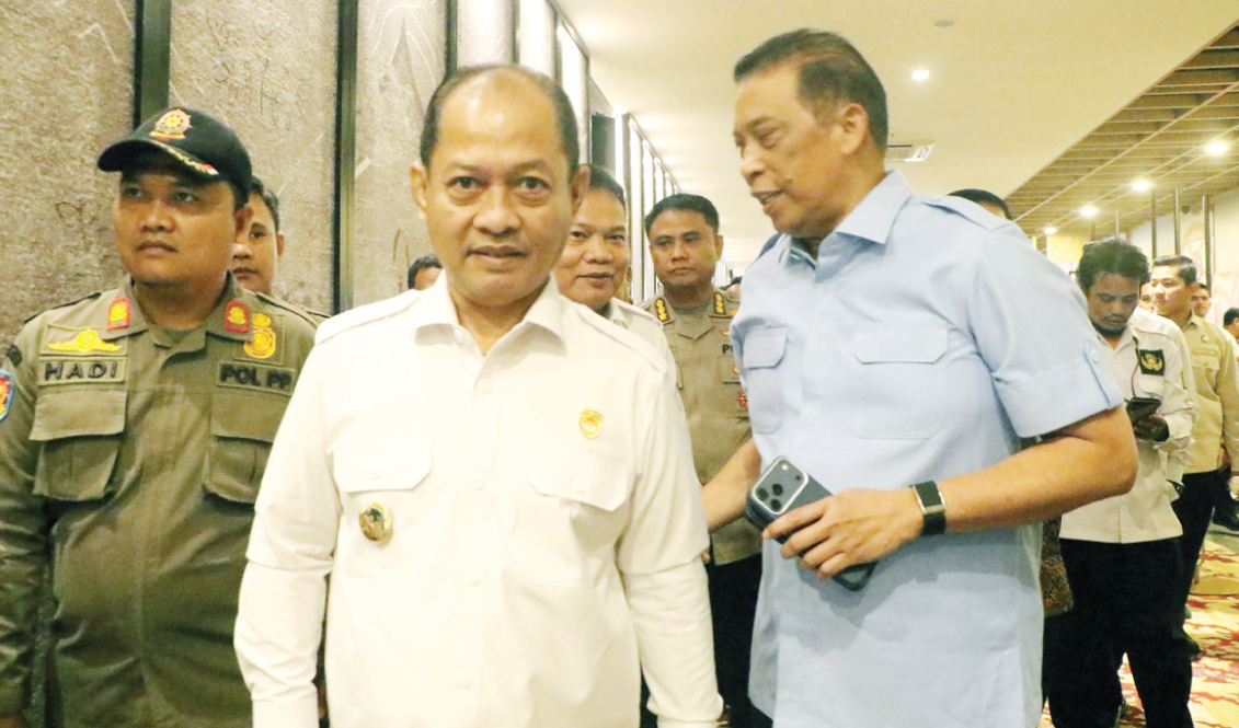 Wakil Bupati Serang Najib Hamas usai menghadiri Rapat Koordinasi dan Evaluasi dengan Badan Gizi Nasional di Aston Hotel Serang pada Rabu (22/4). HUMAS PEMKAB SERANG