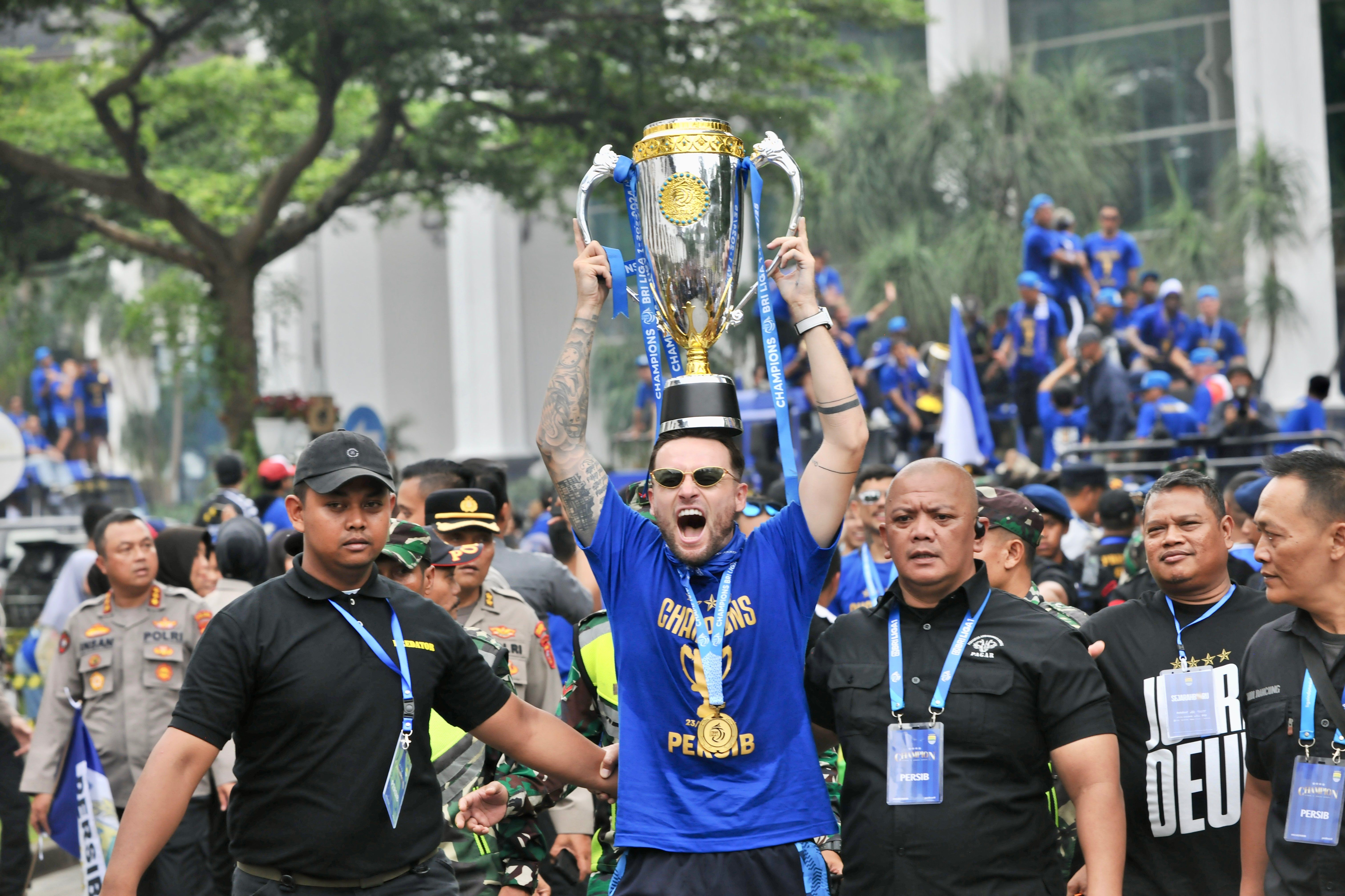 Persib juara Liga Super League 2024/2025. Foto : Ist