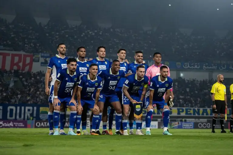 Skuad Persib Bandung siap mempertahankan gelar  BRI Super League 2025/2026. Foto : Ist
