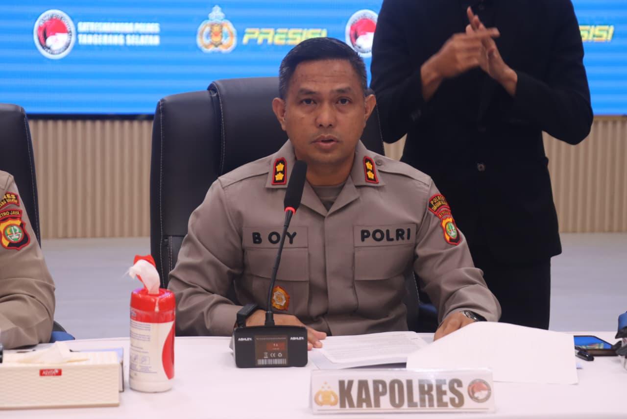 Kapolres Tangsel AKBP Boy Jumalolo