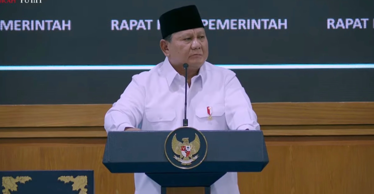 Presiden Prabowo dalam arahannya kepada jajaran Kabinet Merah Putih dan pimpinan lembaga di Istana Negara, Jakarta, Rabu (8/4/2026). Foto : Ist