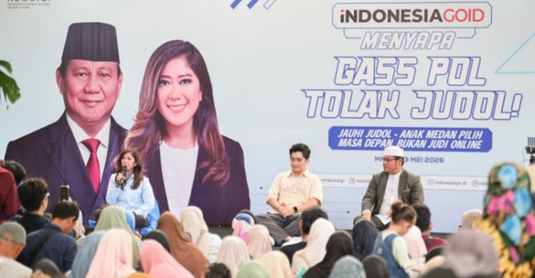 Menteri Komunikasi dan Digital Meutya Hafid pada acara Penggunaan teknologi digital dan pembatasan media sosial bagi anak di bawah usia 16 tahun,” ujar Mu’ti di Islamic Center Surabaya, Jawa Timur, Rabu (20/5/2026). Foto : Ist