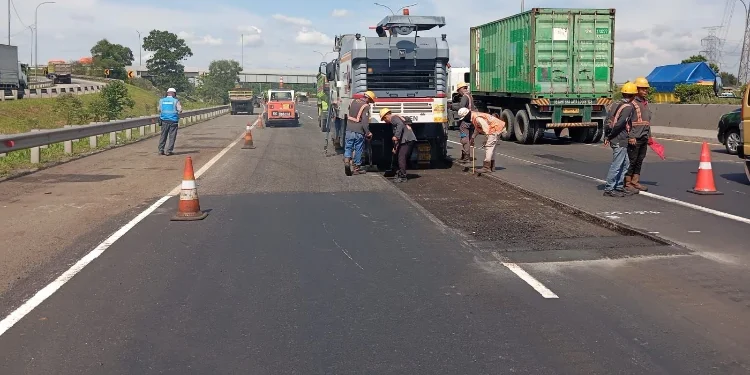 Ilustrasi perbaikan di jln tol. Foto : Ist