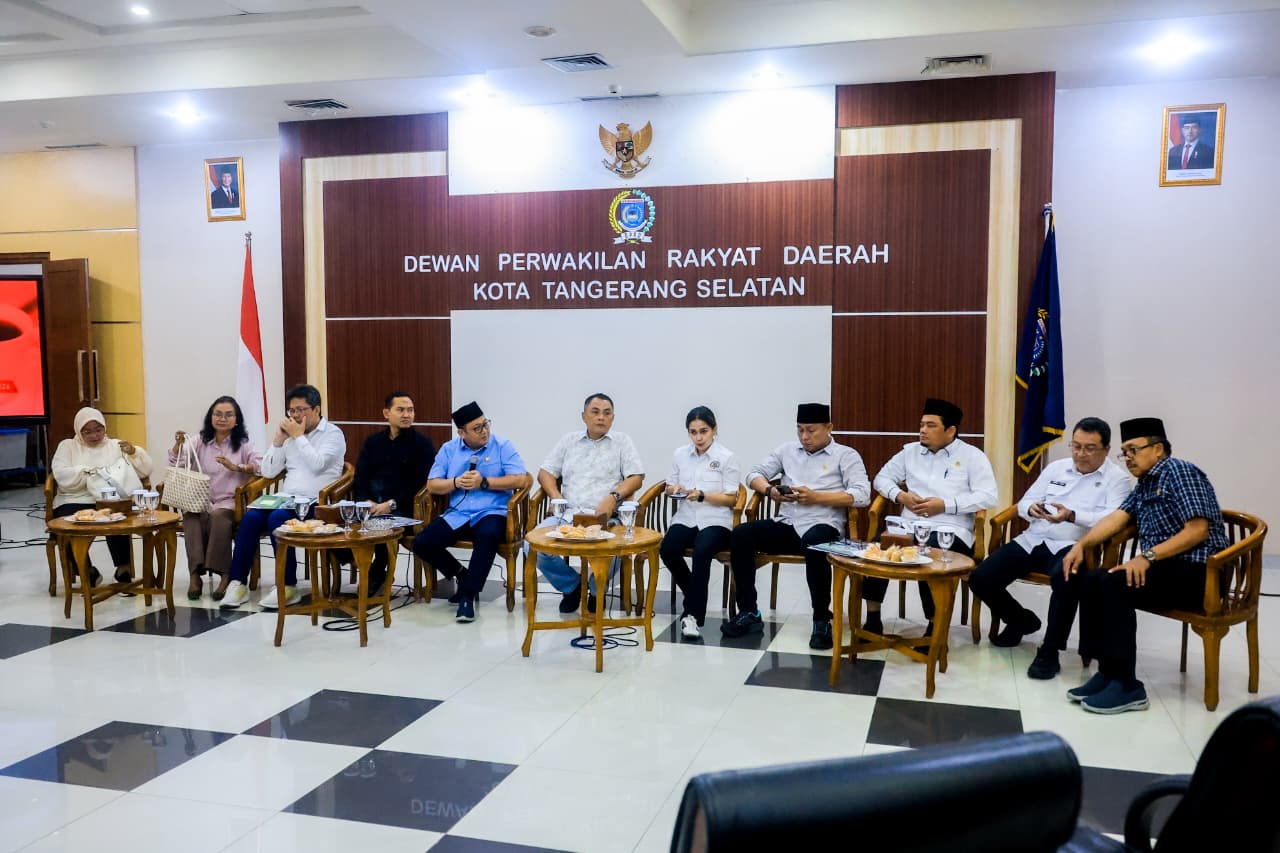 DPRD Kota Tangsel gelar kegiatan Coffee Morning bersama dengan wartawan, Rabu (6/5).