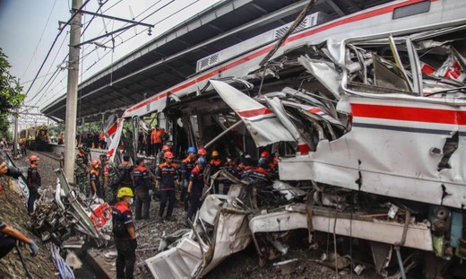 Kecelakaan kereta di Stasiun Bekasi Timur. Foto : Ist