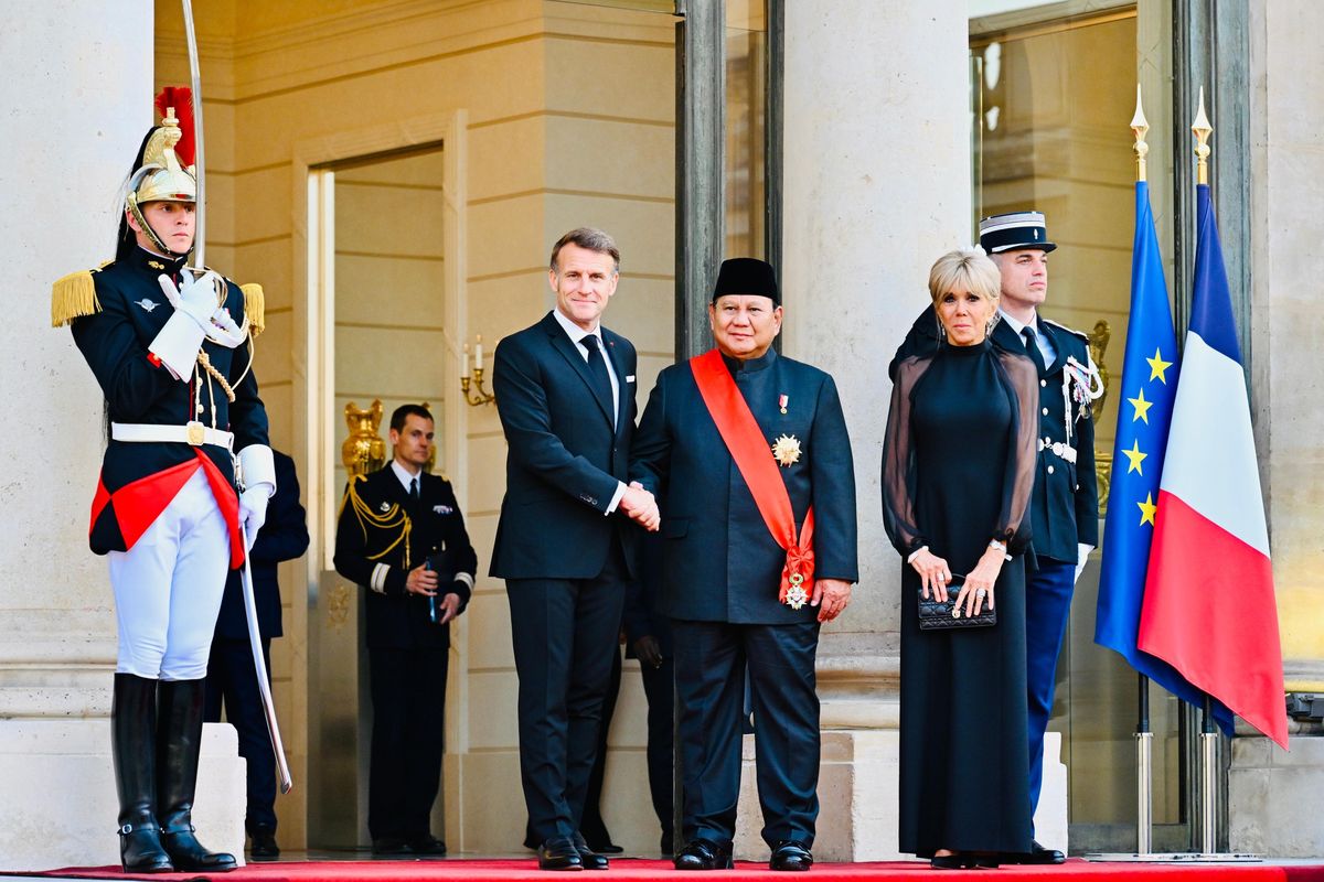 Presiden Prabowo bersama Presiden Prancis Macron dan Istri. Foto : Ist