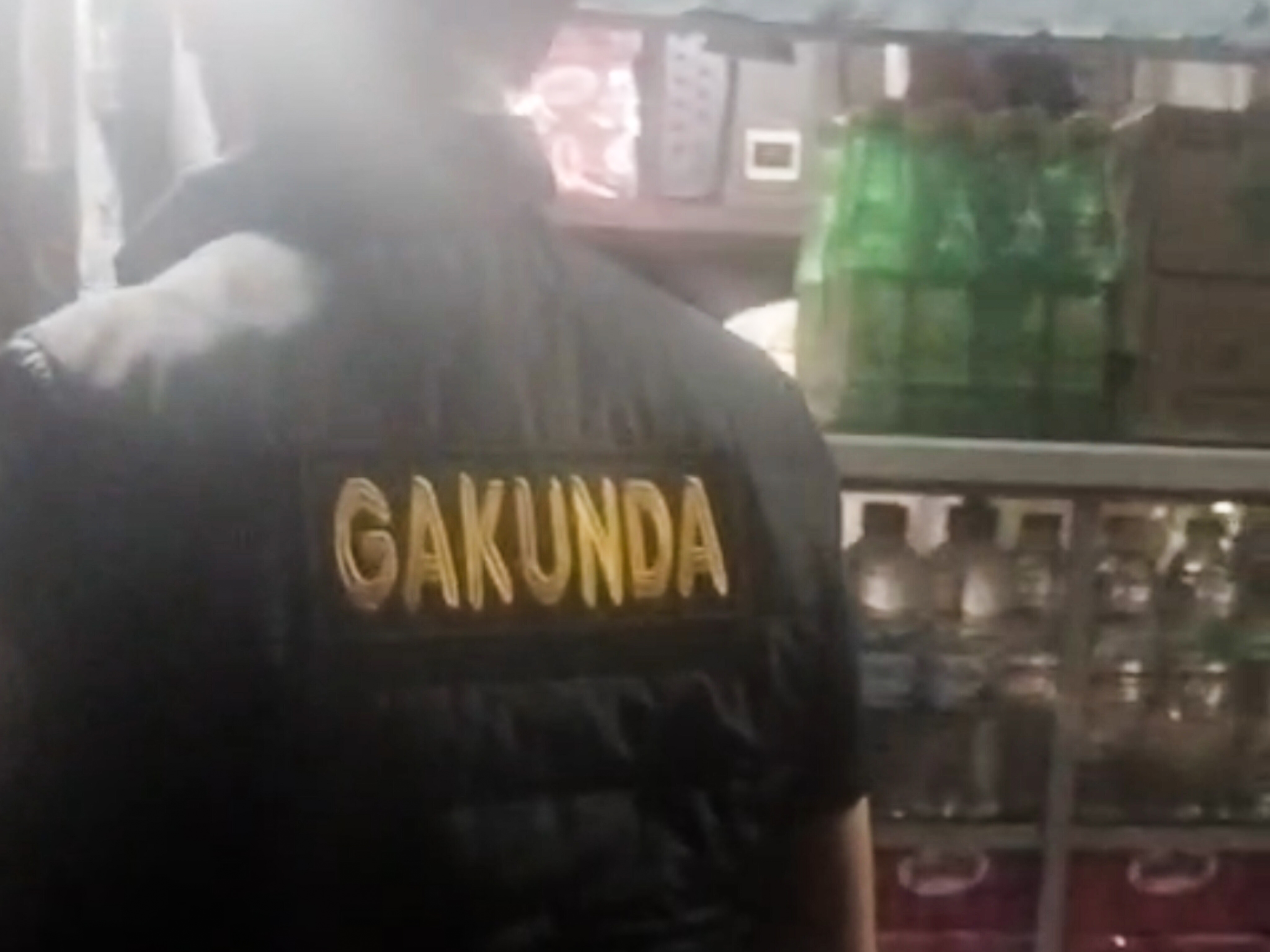 Satpol PP Tangsel menyita ratusan botol minuman beralkohol dari dua toko di wilayah Kecamatan Pondok Aren. (Ist)
