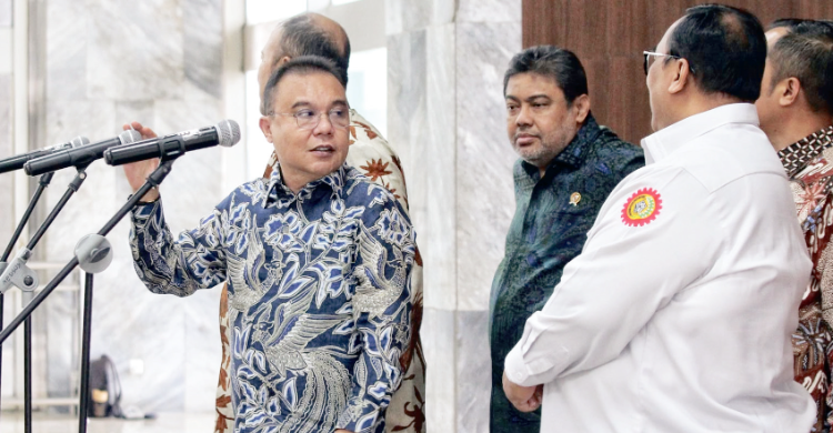 Wakil Ketua DPR Sufmi Dasco Ahmad saat konfetensi pers. Foto : Ist