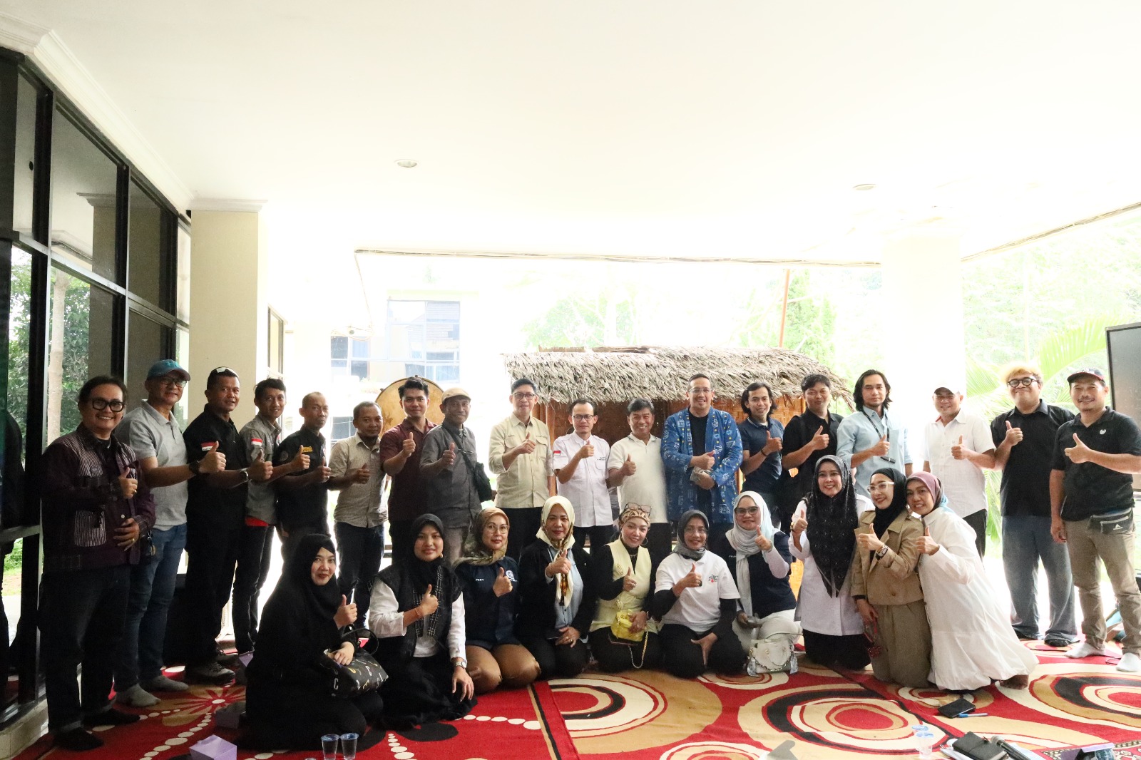 Tim dari Dinas Pariwisata Banten dan pihak terkqit mempersiapkan pagelaran Exciting Banten Festival yang akan dipusatkan di Pantai Palem Cibeureum, Kecamatan Cinangka Kabupaten Serang pada 27-28 Juni 2026.(Istimewa)