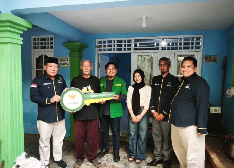 GP Ansor Kota Tangsel bersama Badan Amil Zakat Nasional (Baznas) Kota Tangsel kembali menunjukkan komitmennya dalam membantu masyarakat kurang mampu melalui Program Rumah Tidak Layak Huni (RTLH).