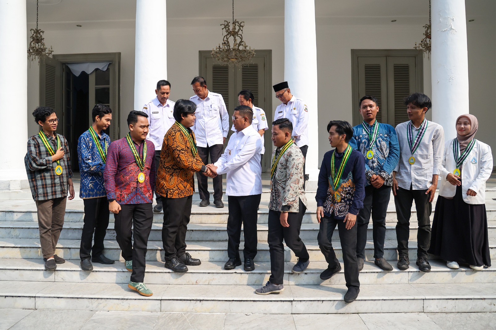 Gubernur Banten Andra Soni saat menerima kunjungan jajaran Pengurus Besar Pelajar Islam Indonesia (PB PII) di Gedung Negara Provinsi Banten, Kota Serang, Rabu (10/6). BIRO ADPIM PEMPROV BANTEN