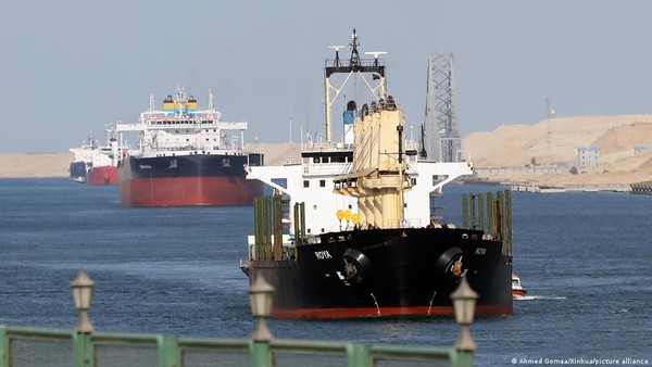 Ilustrasi pelayaran di Selat Hormuz. Foto : Ist