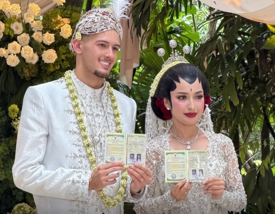Pasangan selebritis Justin Hubner resmi mempersunting aktris sekaligus selebgram Jennifer Coppen. Foto : Ist