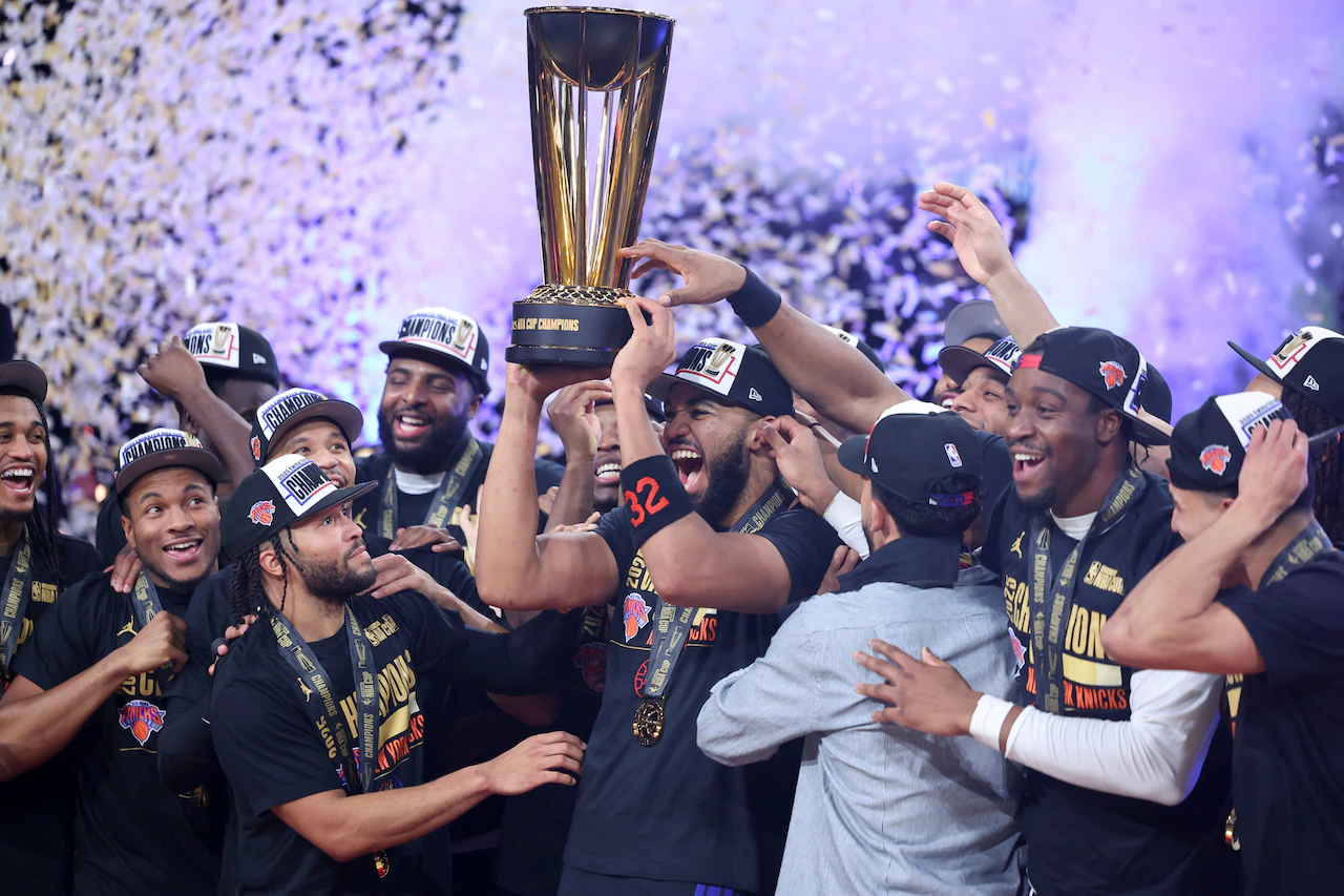 Selebrasi Tim New York Knicks usai meraih gelar Juara NBA 2025/2026. Foto ; Ist