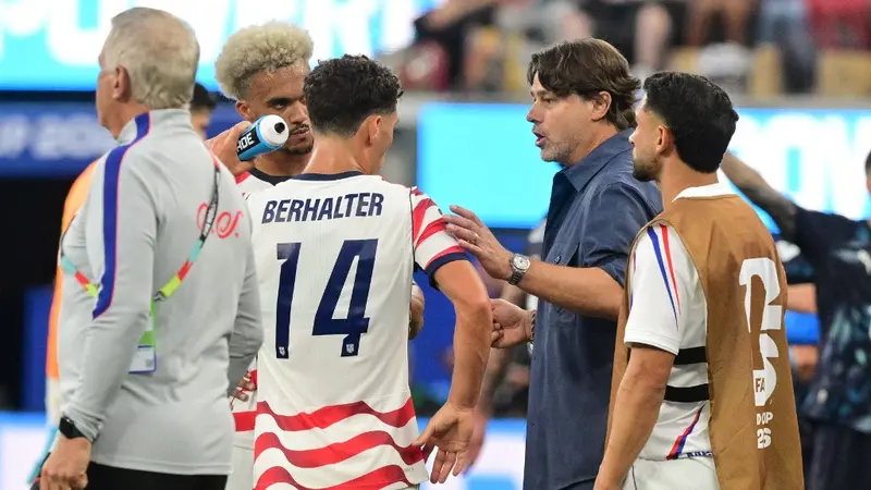 Pelatih Timnas AS Mauricio Pochettino dan skuad AS. Foto : Ist